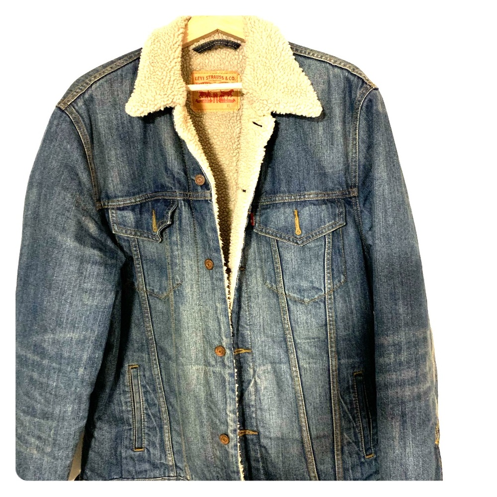 Levi’s Sherpa Trucker Jacket
